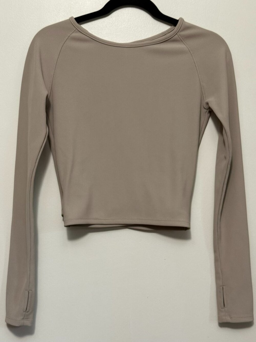 Move Theology Open Back Long Sleeve Crop Top | Taupe |‎ Size Small - Picture 5 of 5